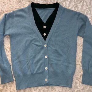 100% cashmere Women's Blue Cardigan Sweater size small